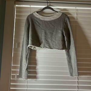 Grey crop top crew neck